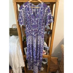 ADELYN RAE KASSANDRA MAXI DRESS
SIZE M